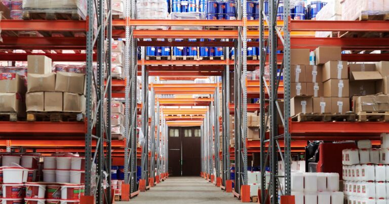 How to Get a Stocker or Order Filler Job in the U.S.