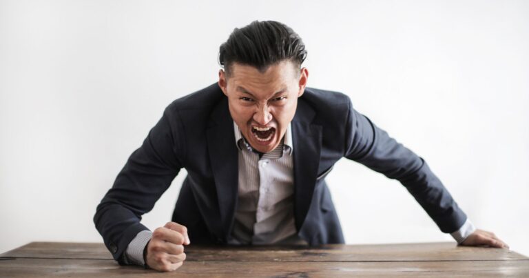 The Workplace Guide: How to Prepare for Your First Days on the Job