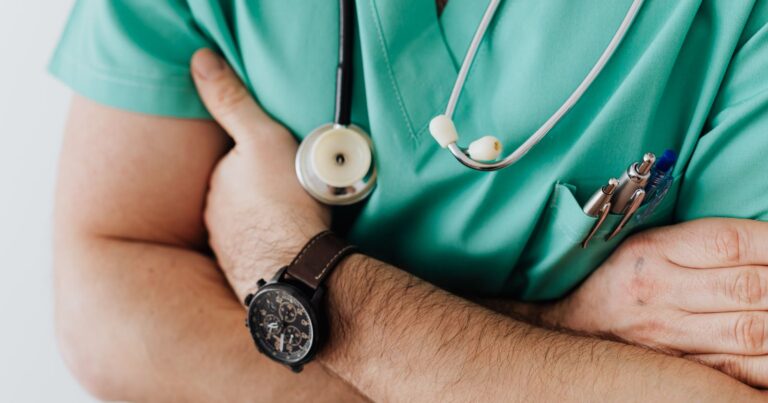 Starting a Career as a Personal Care Aide: What to Know