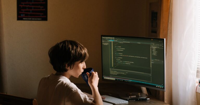 Want to Become an IT Manager? Here’s Where to Start
