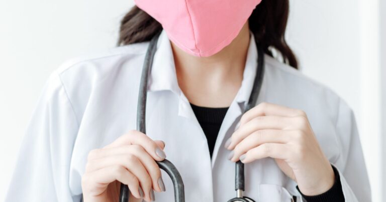 Physical Therapist Assistant Career Guide: Training & Skills