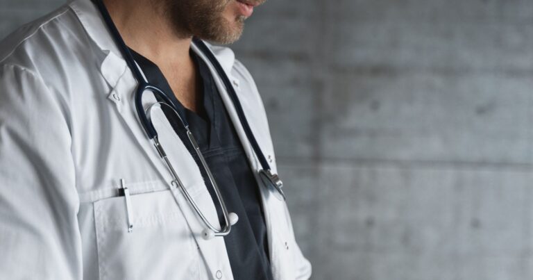 Starting a Career as a Physical Therapist Assistant: What to Know