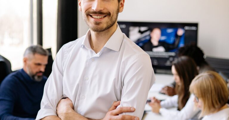 The Smart Job Search Guide for Today’s American Workforce